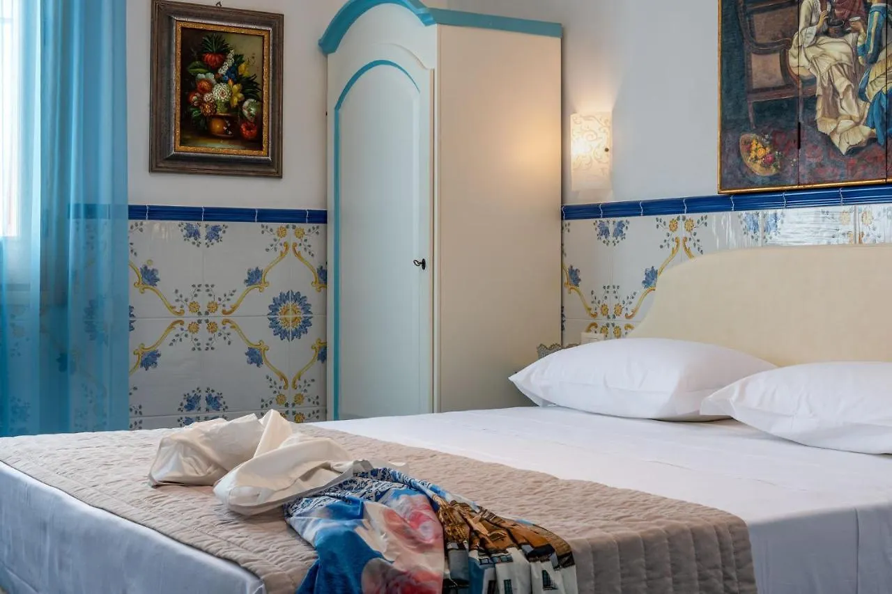 Albert Rooms & Breakfast San Vito Lo Capo 2*,  Italia