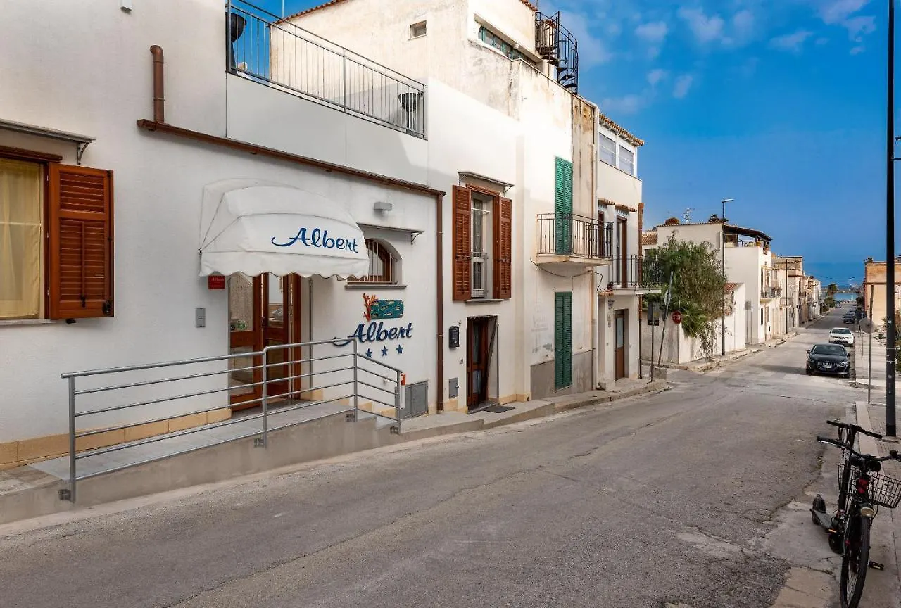 Pensjonat Albert Rooms & Breakfast San Vito Lo Capo