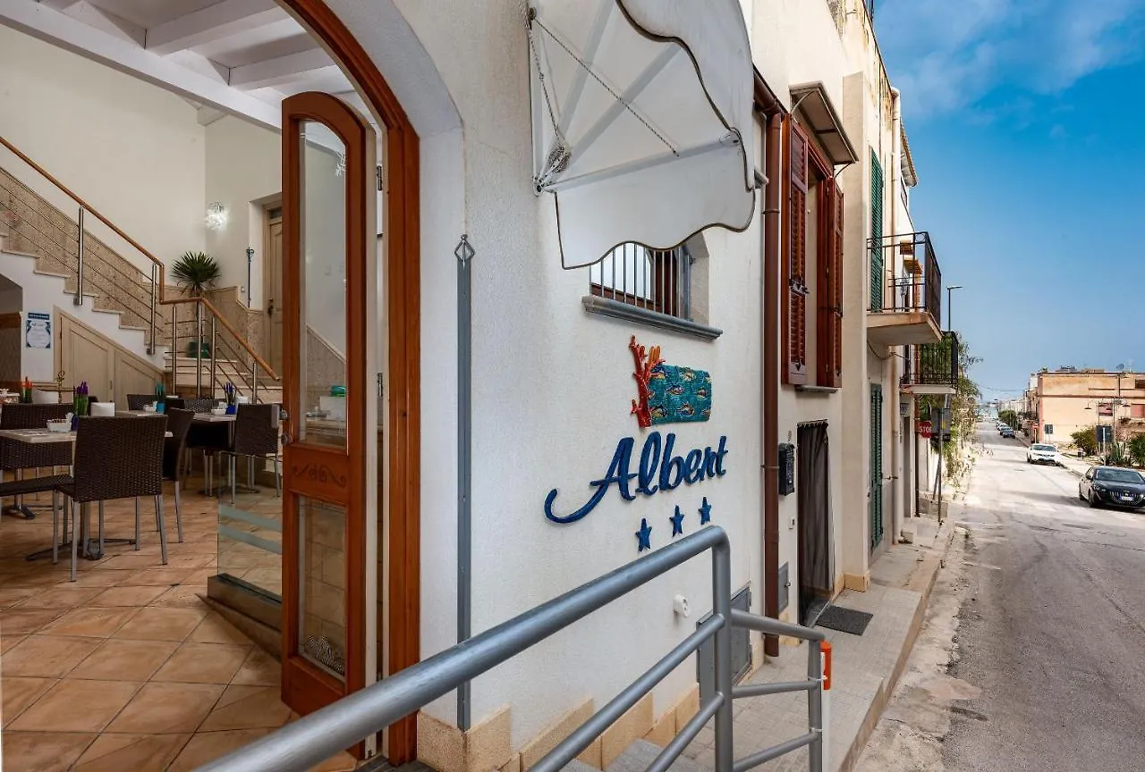 Albert Rooms & Breakfast San Vito Lo Capo Włochy